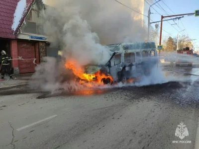 В Стерлитамаке загорелась маршрутка с пассажирами