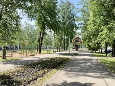 В стерлитамакском парке Гагарина бесплатно работает галерея искусств